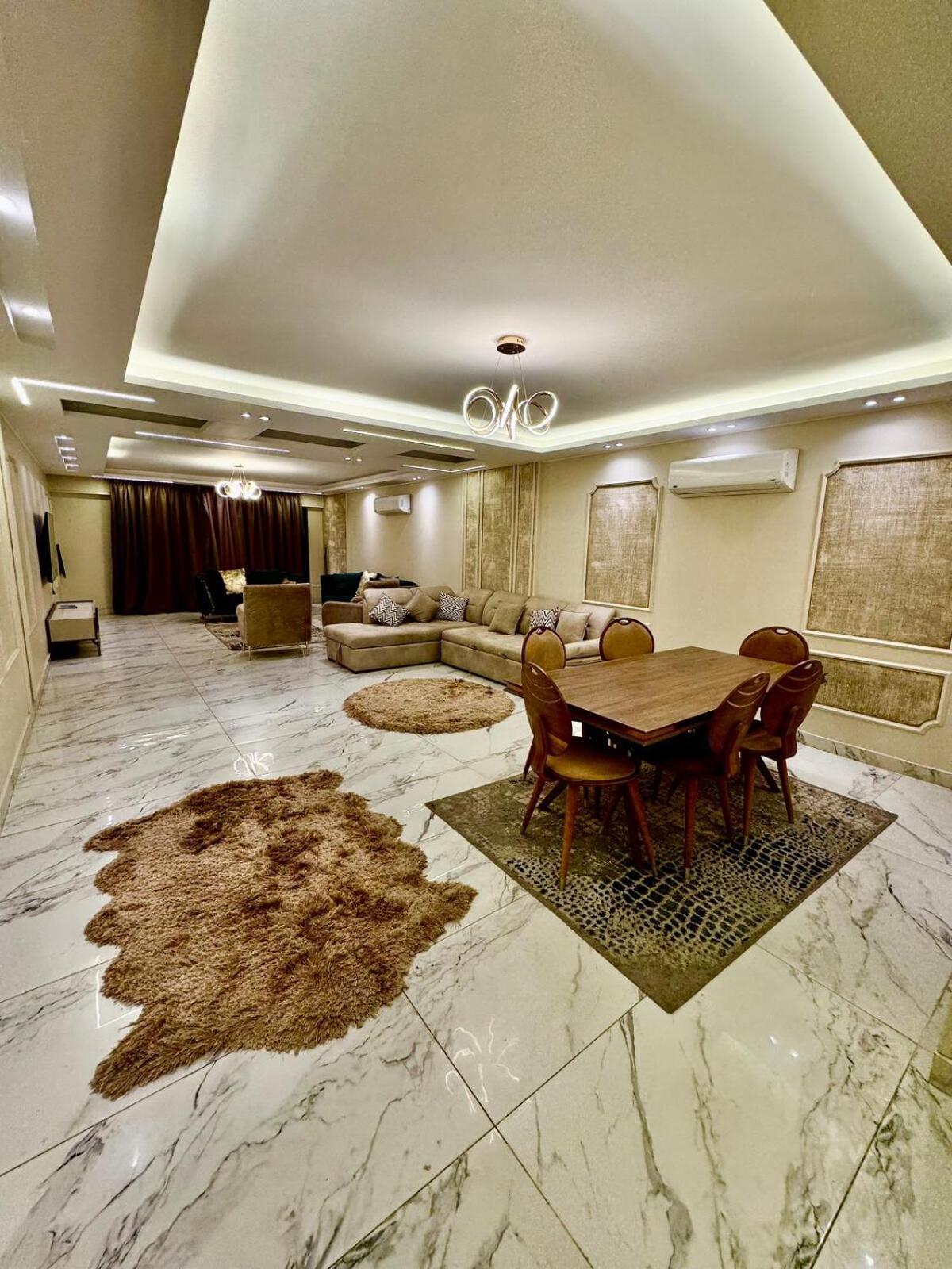 Apartment Modern 3br Ideal For Families And Businesses